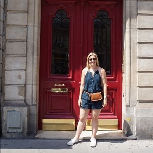 Meet your Posher, Lauren